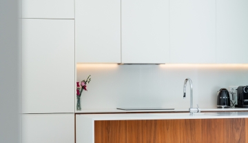 Resa Estates 3 slaapkamers Talamanca te koop sale Ibiza kitchen 5.jpg